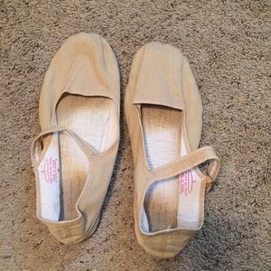 Urban outfitters babydoll shoes